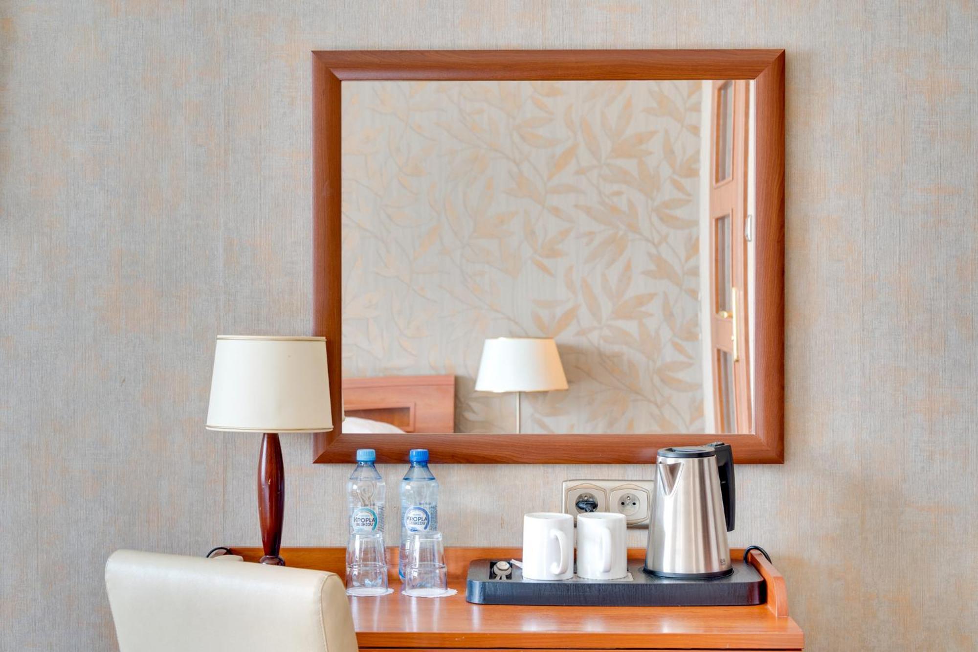 Hotel Diament Vacanza Katowice - Siemianowice Siemianowice Śląskie Buitenkant foto